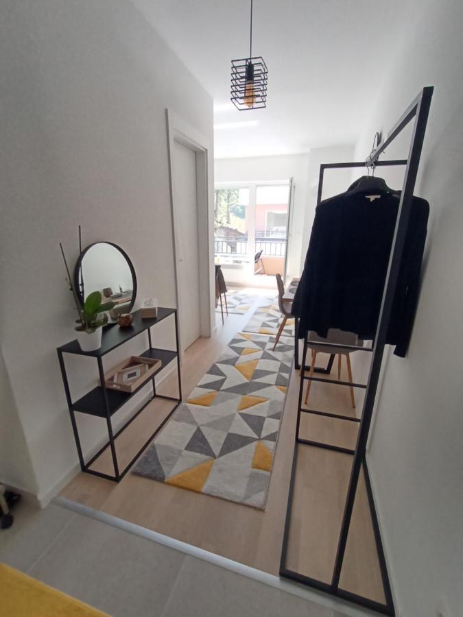 Apartman Bijela Bjelašnica Habitación foto